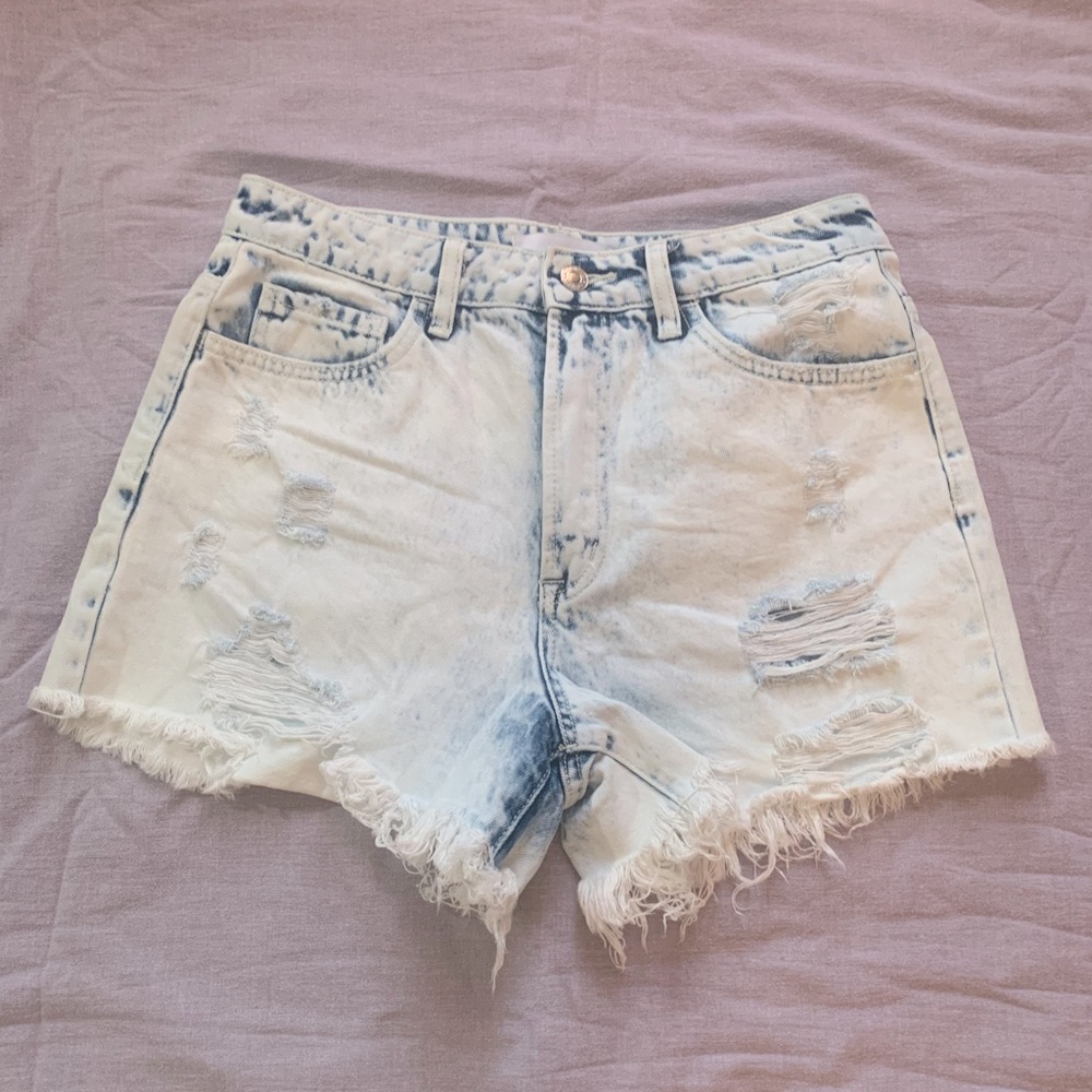 Light Washed Vervet jean Shorts size Medium